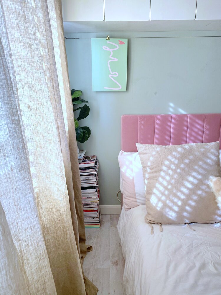 LOVE XL White with Yellow