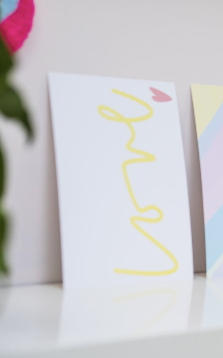 LOVE XL White with Yellow